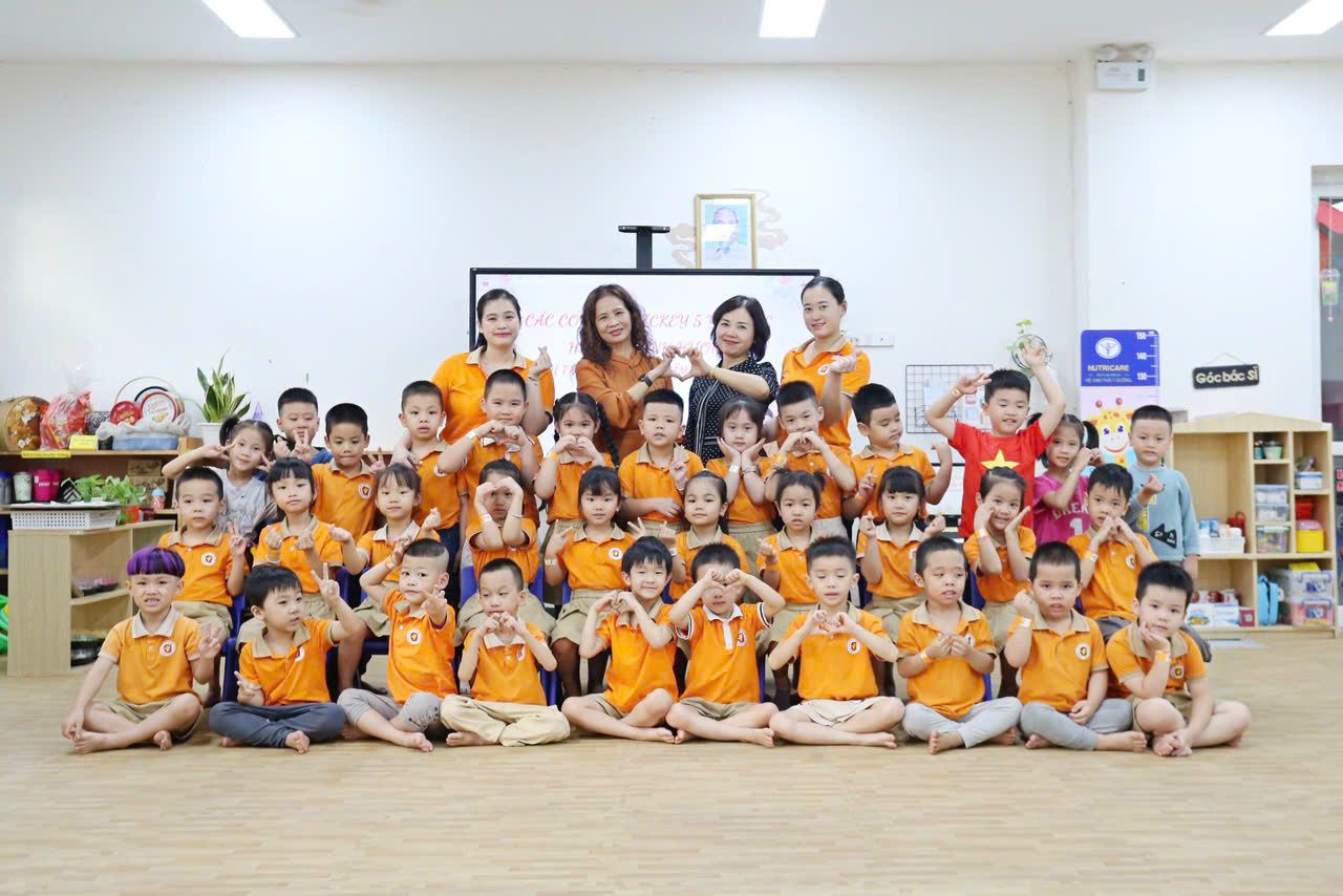 572062345_1148450037435106_711643349394392656_n