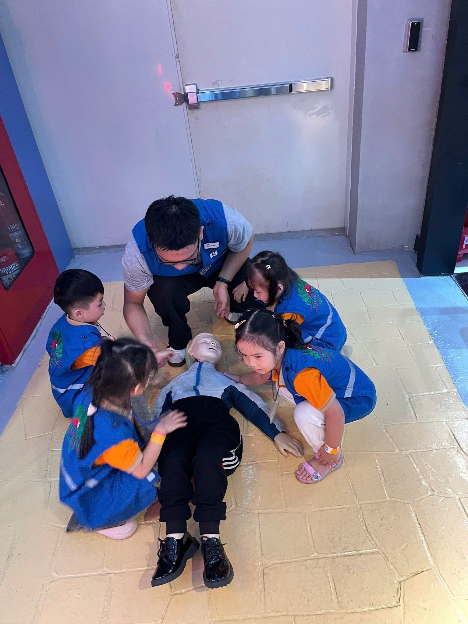 571782909_1146462307633879_1542070698579334923_n