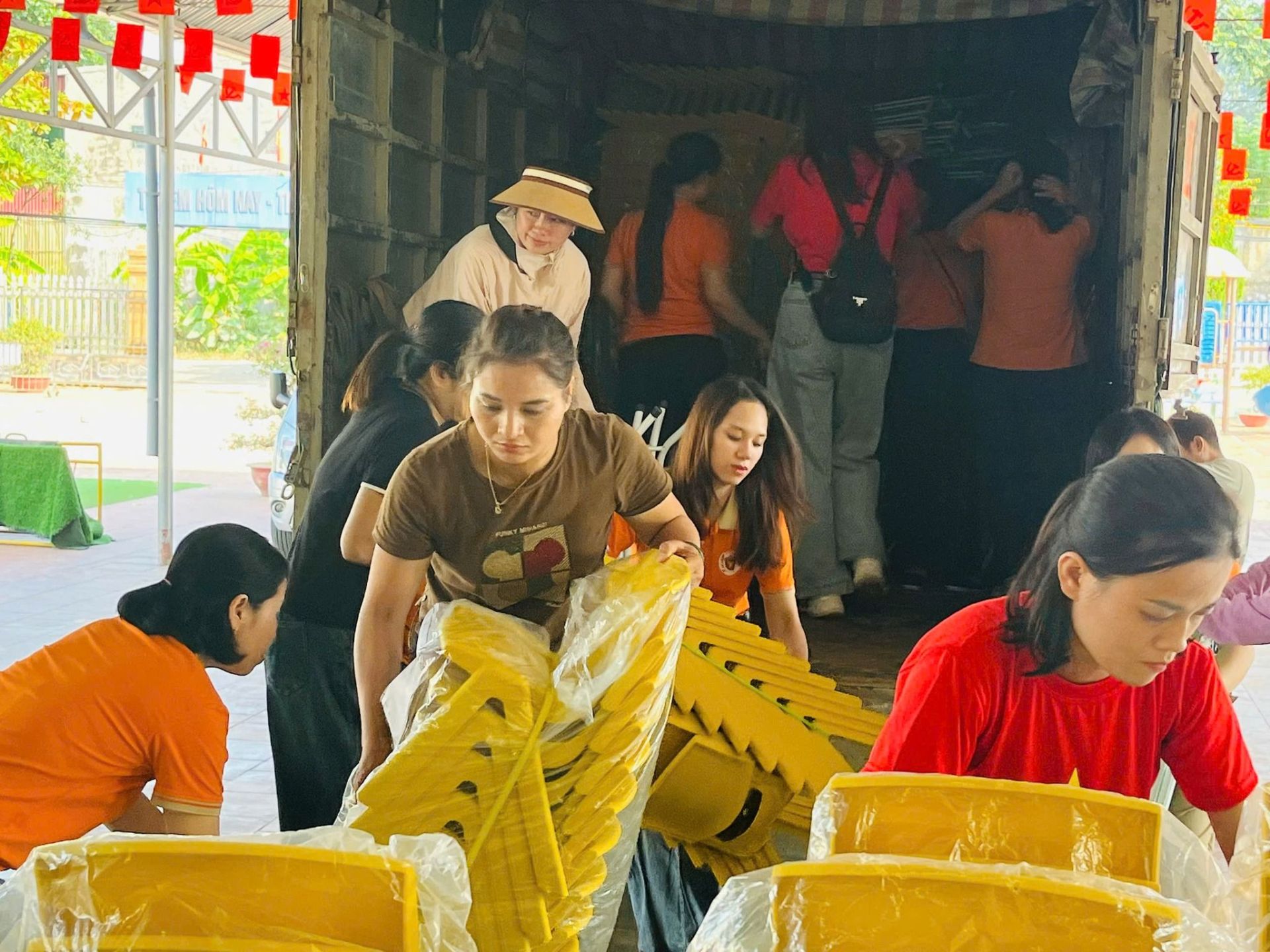 565715960_1138007715146005_3053738686899526453_n